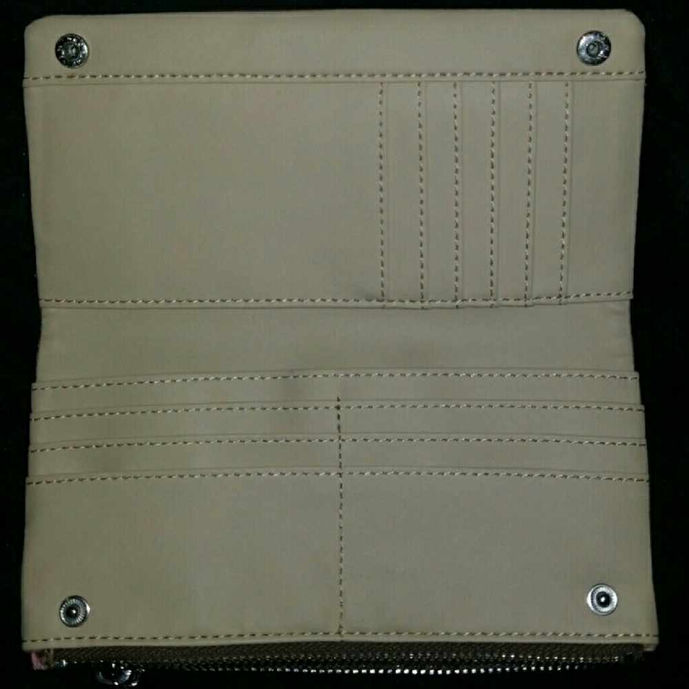 Guess wallet
